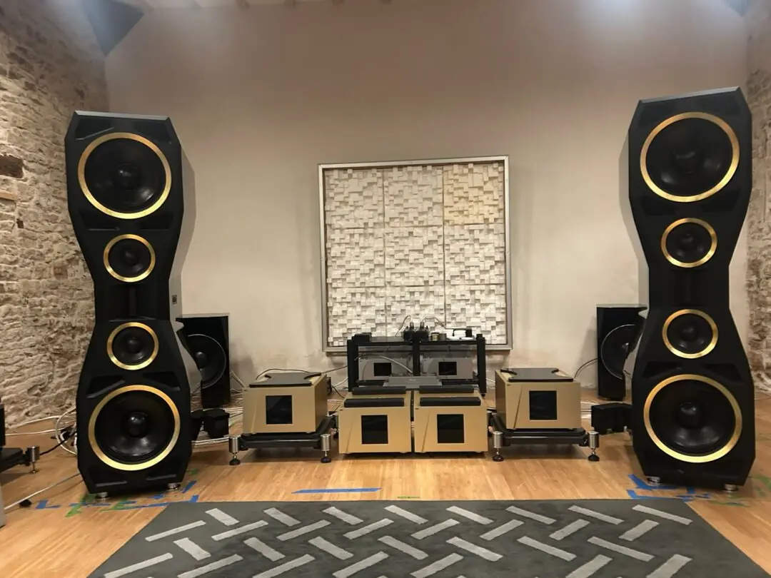 Wadax and CH Precision reference system with AcouPlex and Gobel Divin Monarque
